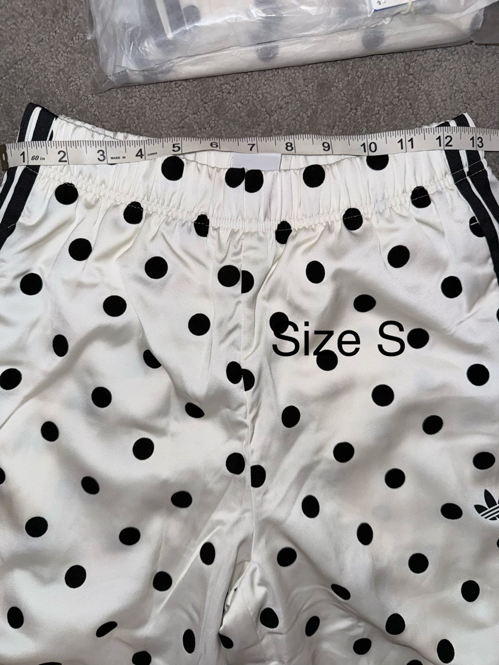 NWT adidas SATIN POLKA DOTS WIDE LEG PANT - Picture 8 of 10